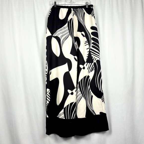Two Piece Black And Cream Long Sleeve Pantsuit with Abstract Print - Picture 5 of 10